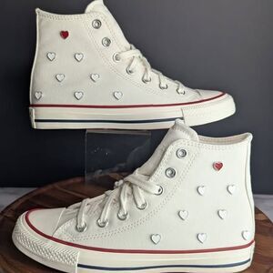 Women Converse Vintage White Red Valentines Hearts Size 6.5 A19055C